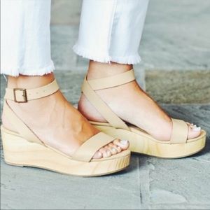 Nisolo Sarita Wooden Wedge nude leather strappy classic sz8